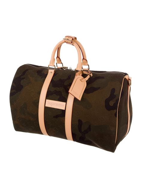 Louis Vuitton x Supreme Monogram Camouflage Keepall 